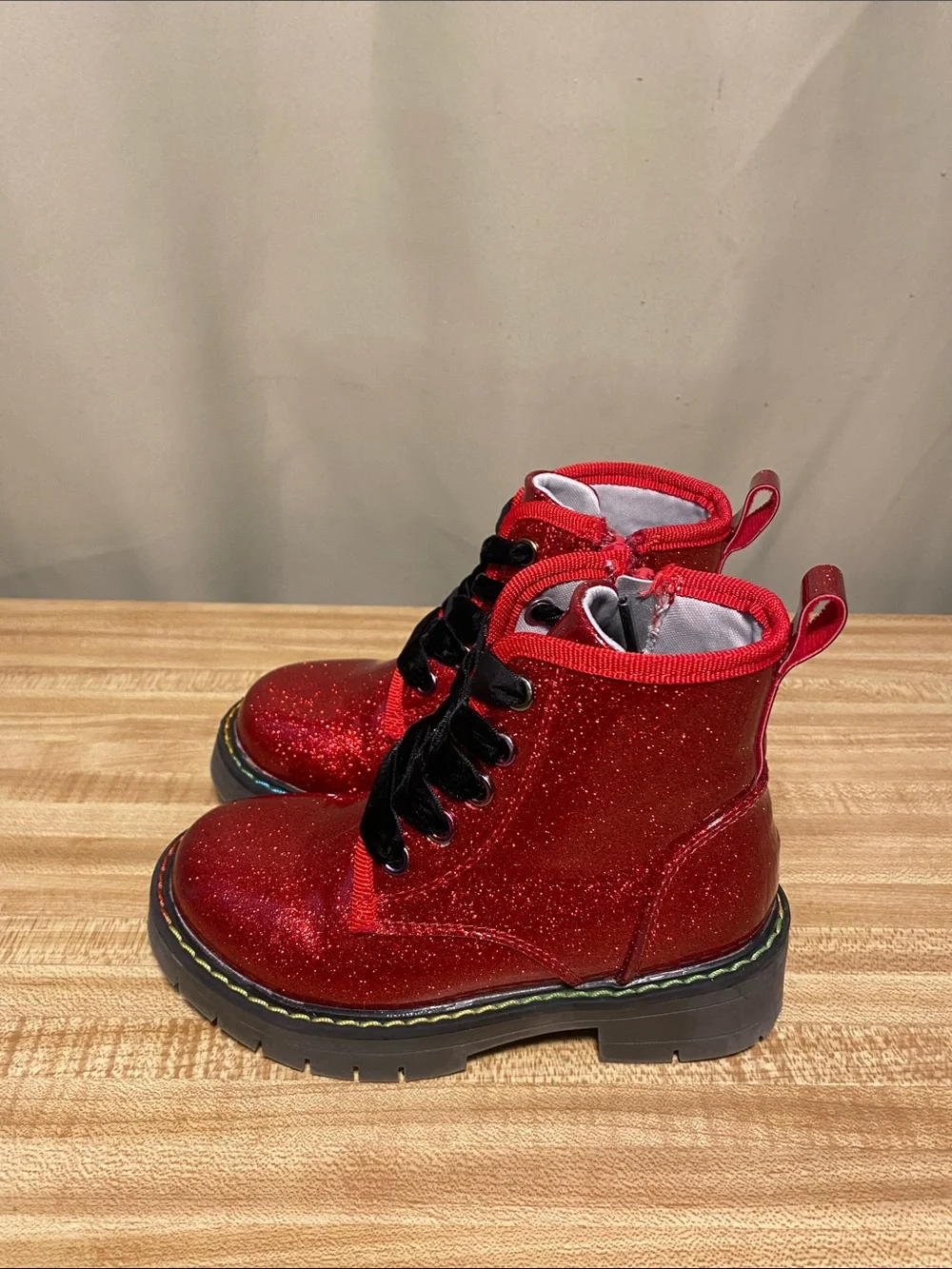 Dream Pairs Red Glitter Lace-Up Side Zip Kids Combat Boots Velvet Laces Size 9